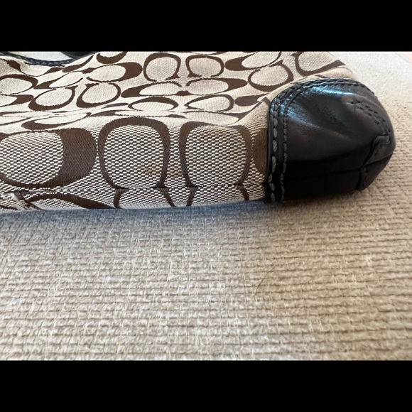 Coach Bag - Classic color and C monogram - Picture 8 of 11